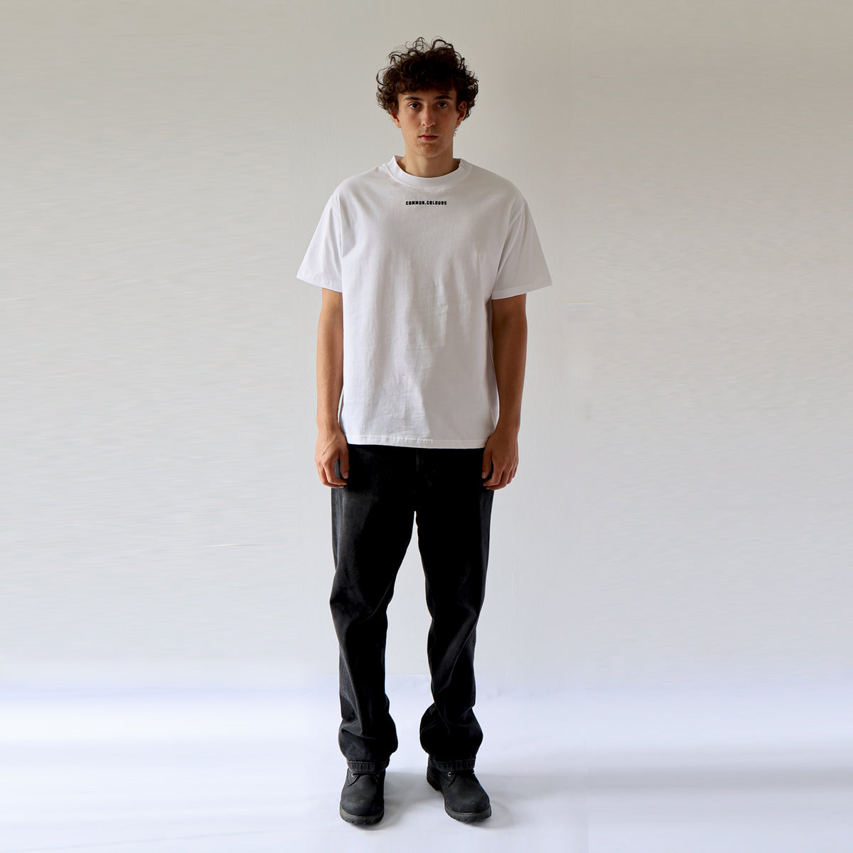 GRAPHIC T-SHIRT WHITE